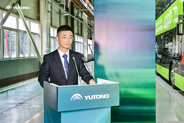 Yutongs nye generation af U12DD batteridrevet dobbelt-decker imponerer publikum!