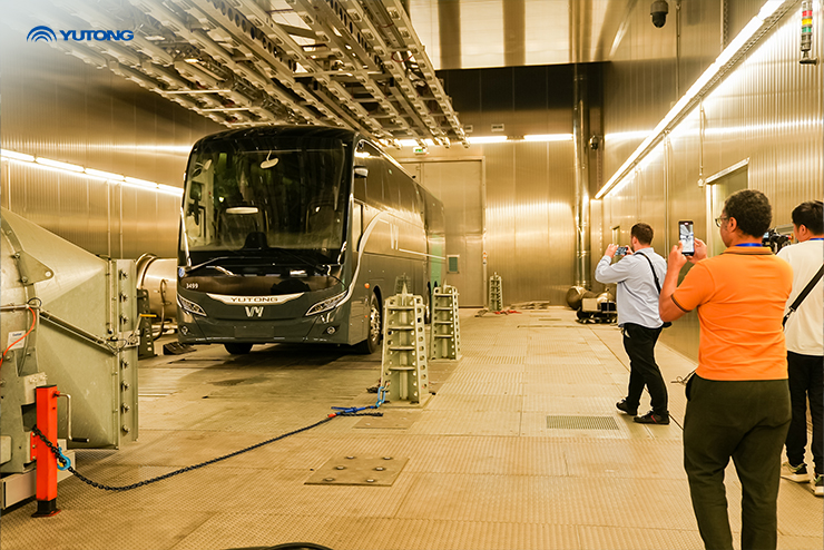 Europæiske journalister udforsker industri-transformerende innovation på verdens bedste EV-laboratorium