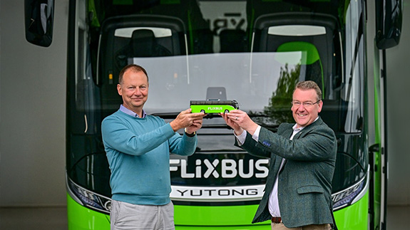 Den 2.000. Yutong i Storbritannien er en FlixBus GT12 til Første Bus i Vestengland