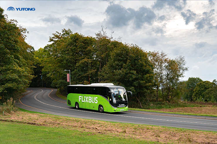 Den 2.000. Yutong i Storbritannien er en FlixBus GT12 til Første Bus i Vestengland