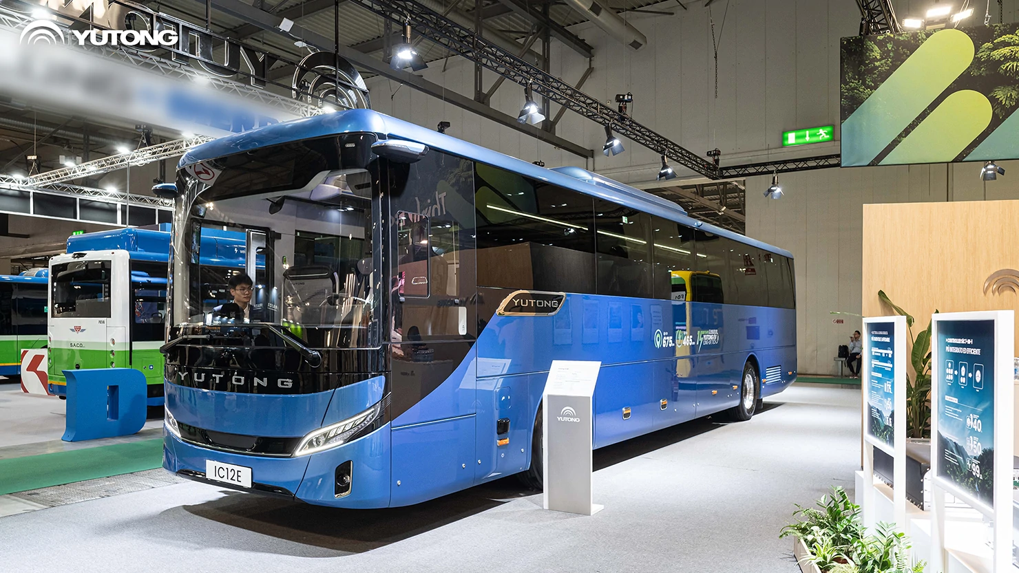 From Intercity to Microcirculation: Yutong Showcases Full-Scenario New Energy Lineup at Next Mobility Exhibition